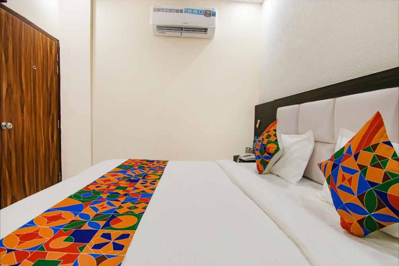 Fabhotel Palm Plaza Zirakpur Exterior foto